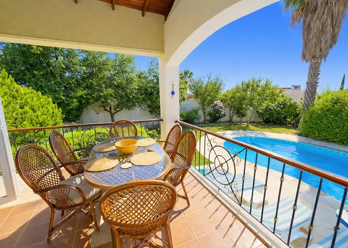 Rosetta ヴィラ オルデニズ